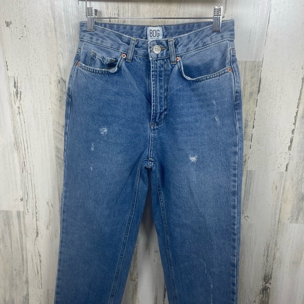 BDG Urban Outfitters Mom Jeans High Rise size 25 Distressed Medium Wash‎ Baggy - Picture 3 of 11